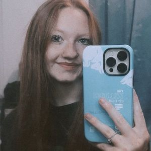 Meet your Posher, Skyla